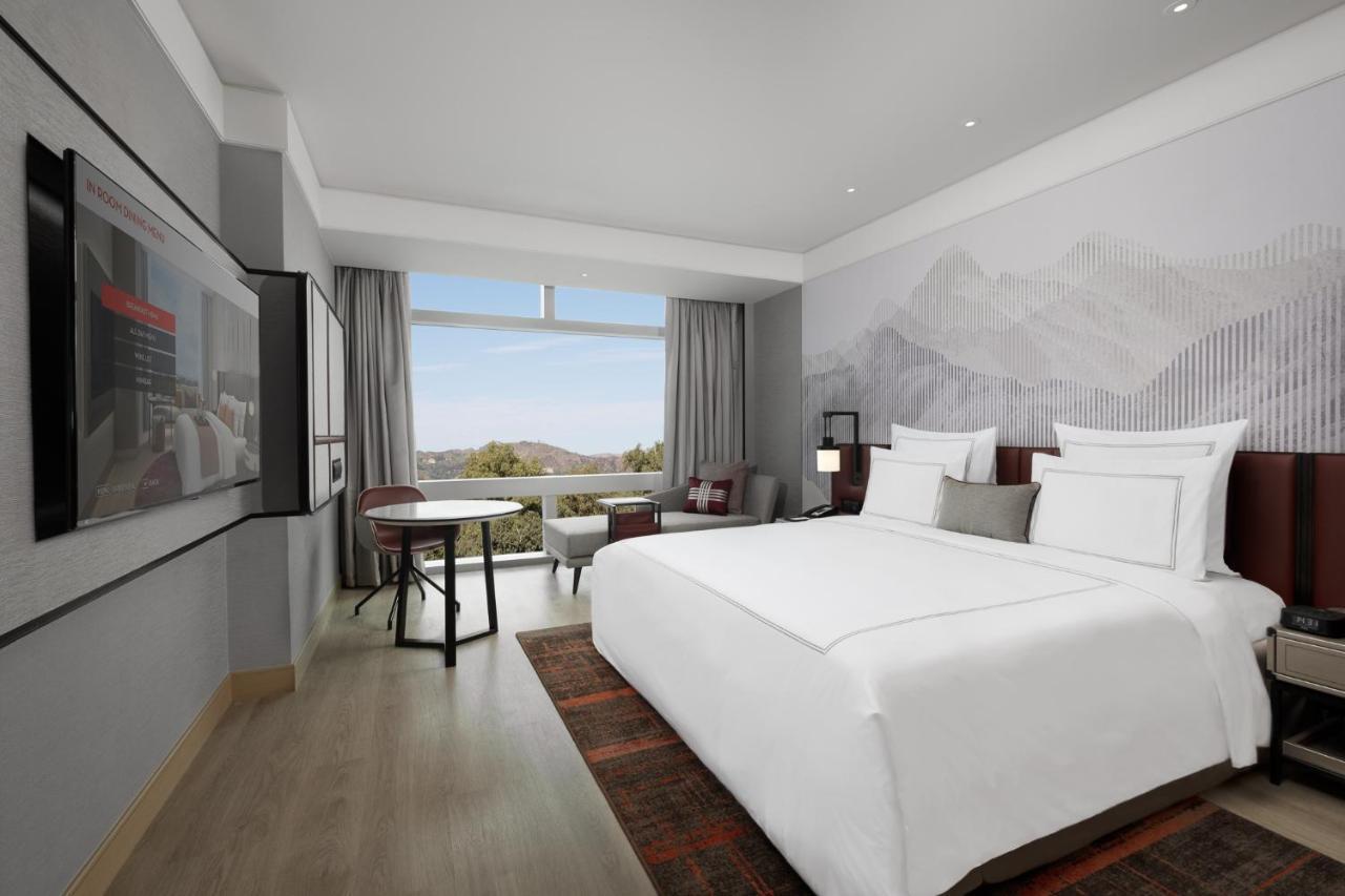 Swissotel Clark Philippines Clark Field Zewnętrze zdjęcie